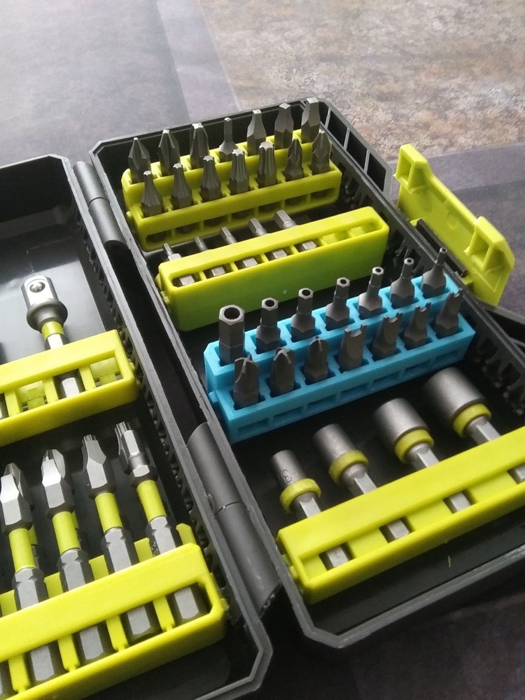Ryobi Sürücü Uç Rafı