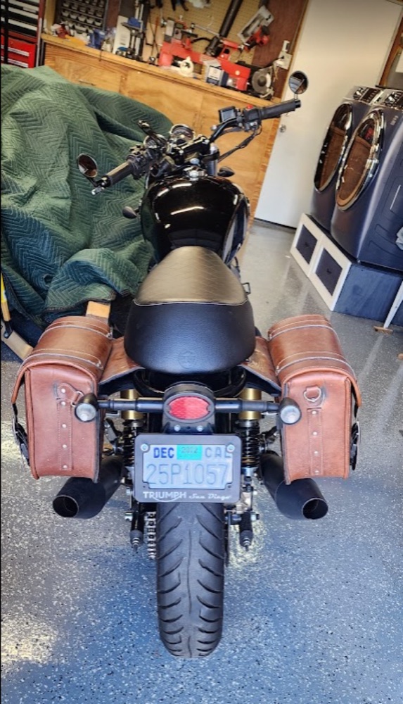 Royal Enfield Interceptor 650 Heybe Konumlandırıcı görsel 2