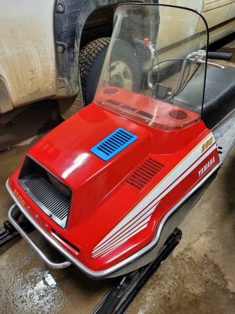 Yamaha Enticer ET250 Kaput Havalandırma Izgarası görsel 4