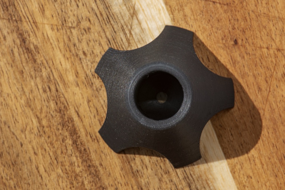 12 mm Saplı Klasik Tıraş Makineleri İçin Alçak Tabanlı Stand görsel 2