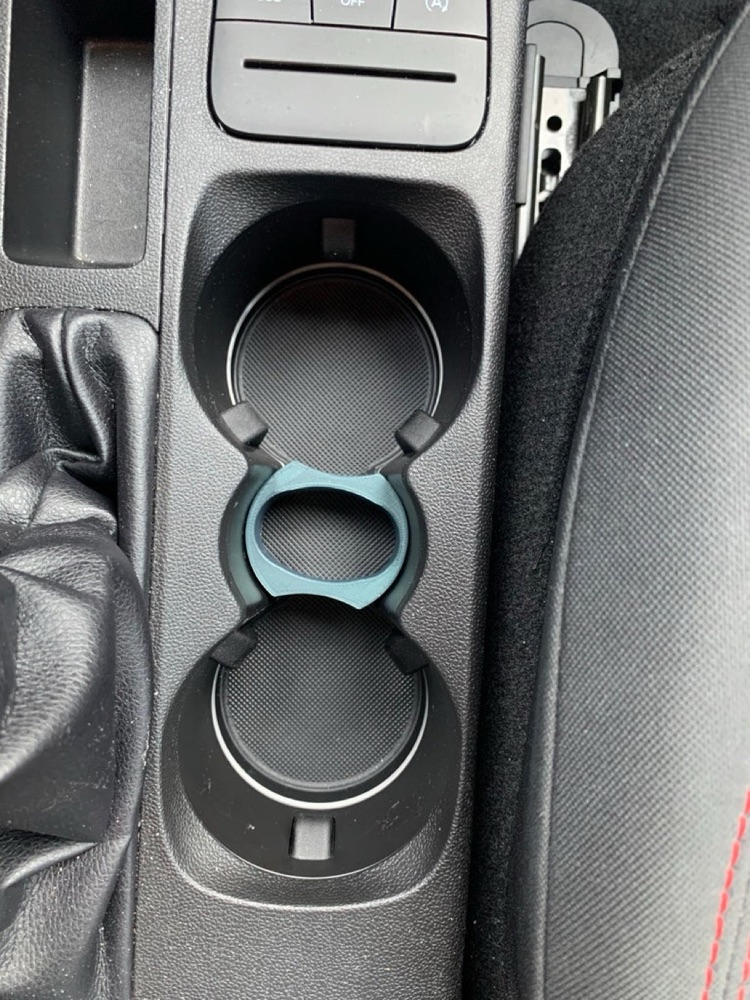 Ford Fiesta MK7 el dezenfektan tutucu görsel 2
