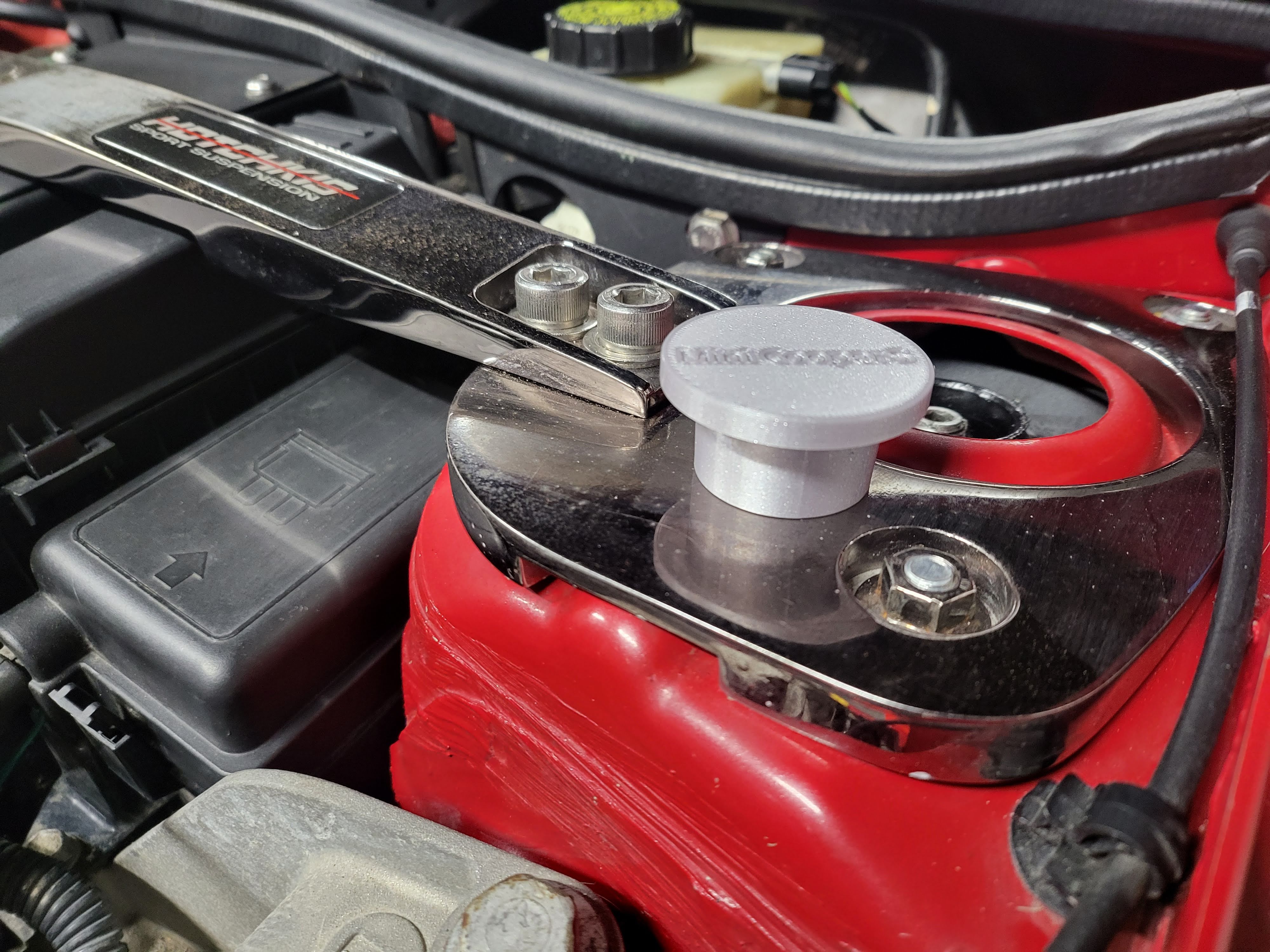 MINI R53 KYB Amortisör Takoz Kapağı görsel 3