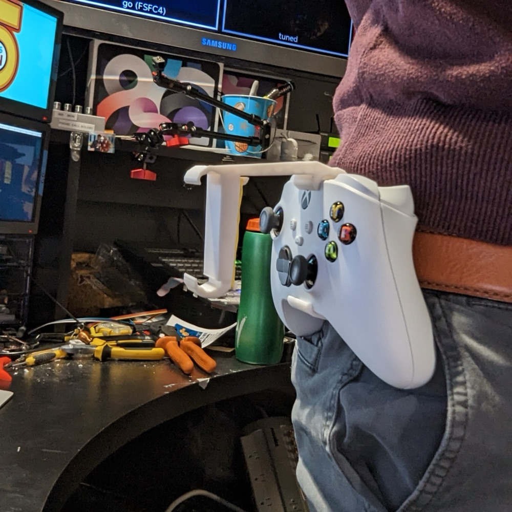 Xbox Kumanda Telefon Tutucusu ve Kemer Klipsi görsel 2