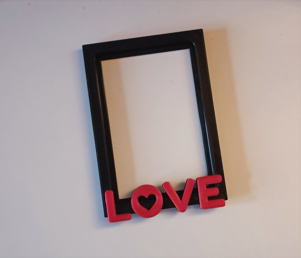 Mıknatıslı Fotoğraf Çerçevesi (LOVE Yazılı, 10×15 cm)