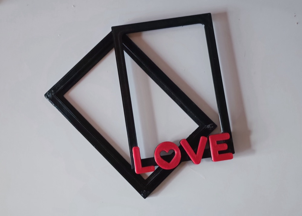 Mıknatıslı Fotoğraf Çerçevesi (LOVE Yazılı, 10×15 cm) görsel 2