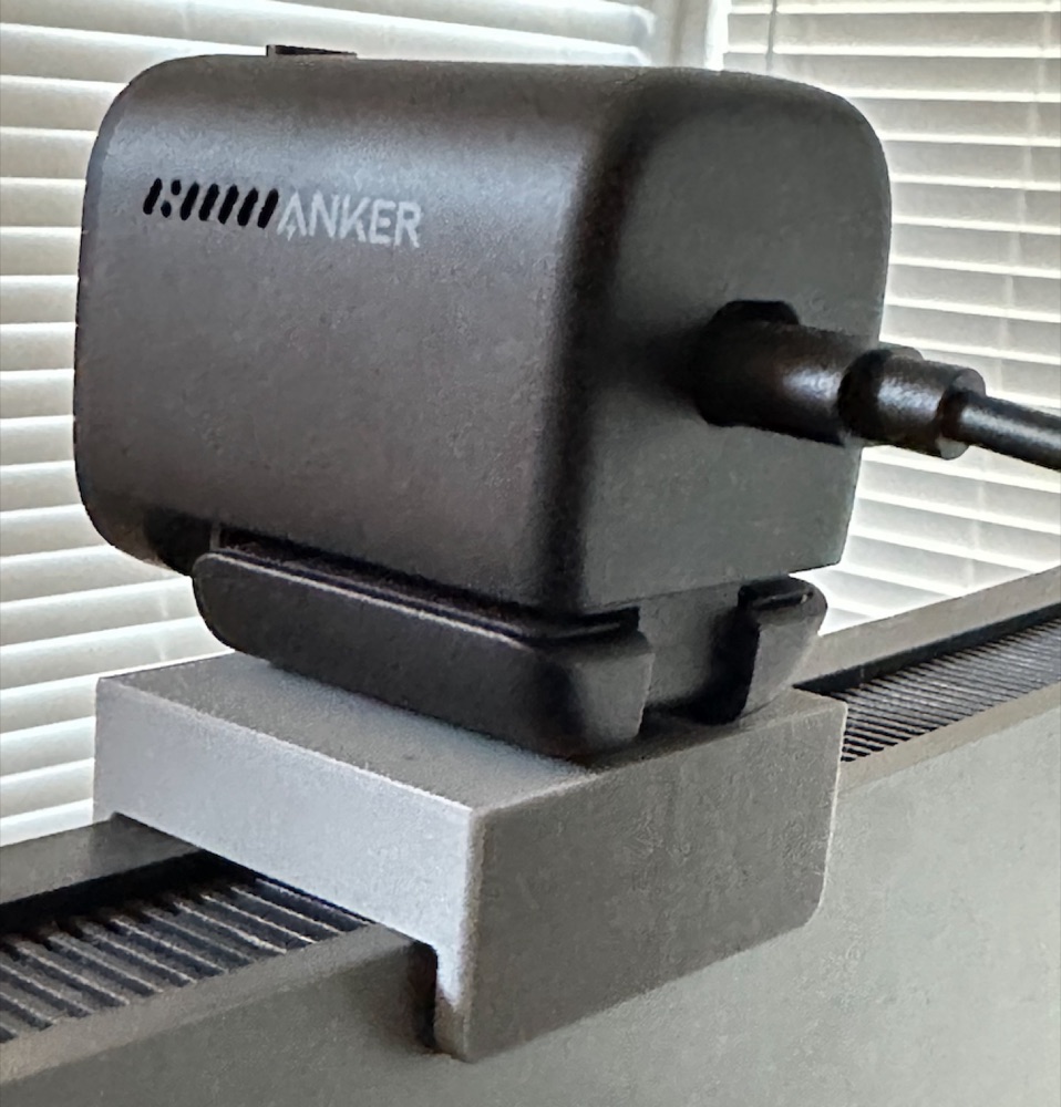 Anker C200 Bilgisayar Kamerası Monitör Adaptörü görsel 2