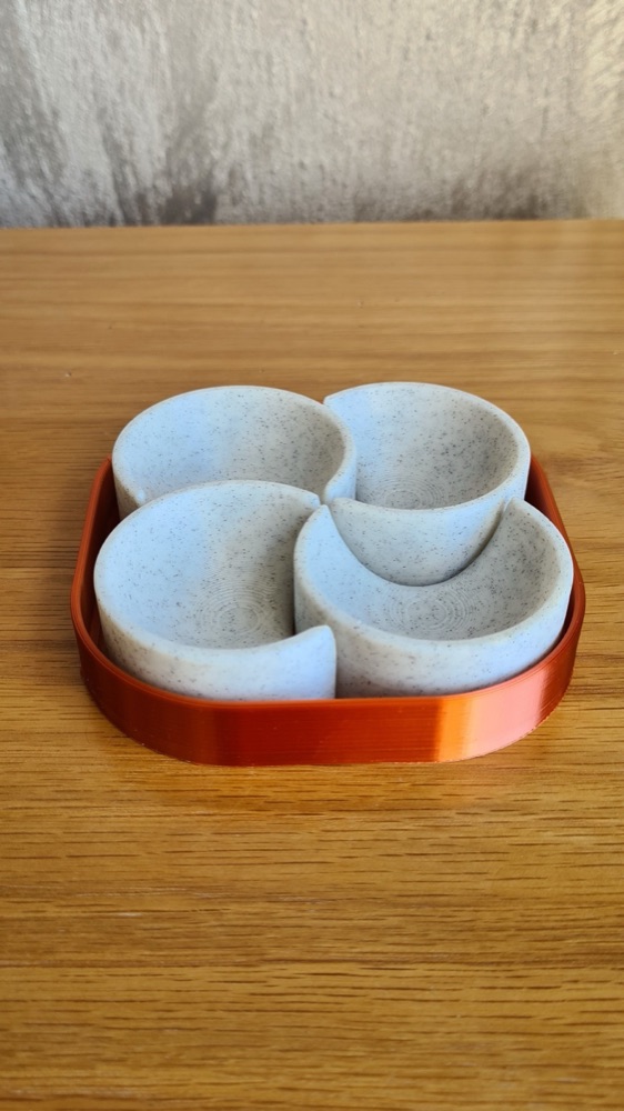 Yemek Çubuğu Tutucu Seti (4 Parçalı, Tepsili) görsel 4