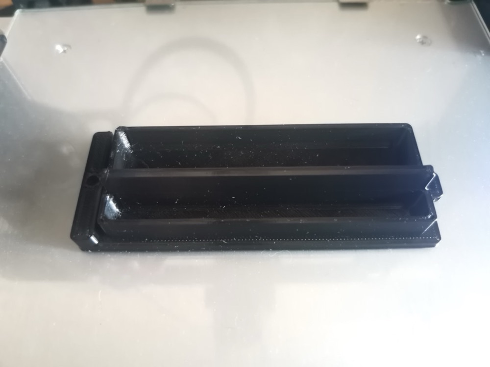 Mitsubishi Pajero IO Kalorifer Filtre Kapağı (MR460337) görsel 3