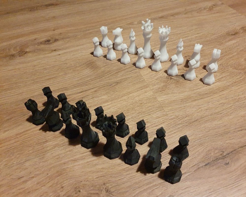 Sade Satranç Taşı Takımı (Şah 76 mm, Altı Taş Türü, Tek Dosyada Tüm Taşlar)