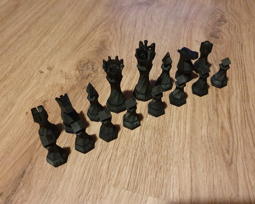 Sade Satranç Taşı Takımı (Şah 76 mm, Altı Taş Türü, Tek Dosyada Tüm Taşlar) görsel 2