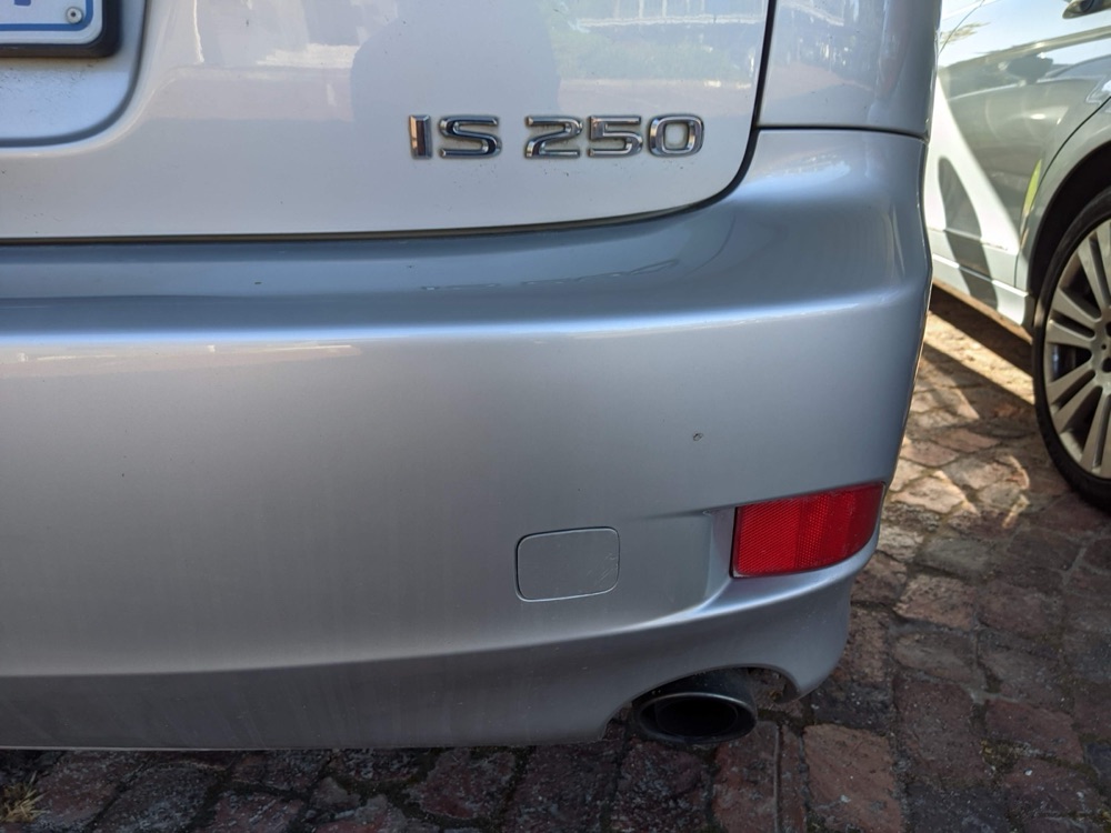 Lexus IS250/IS350 Arka Çekme Kapağı (Tow Cap)