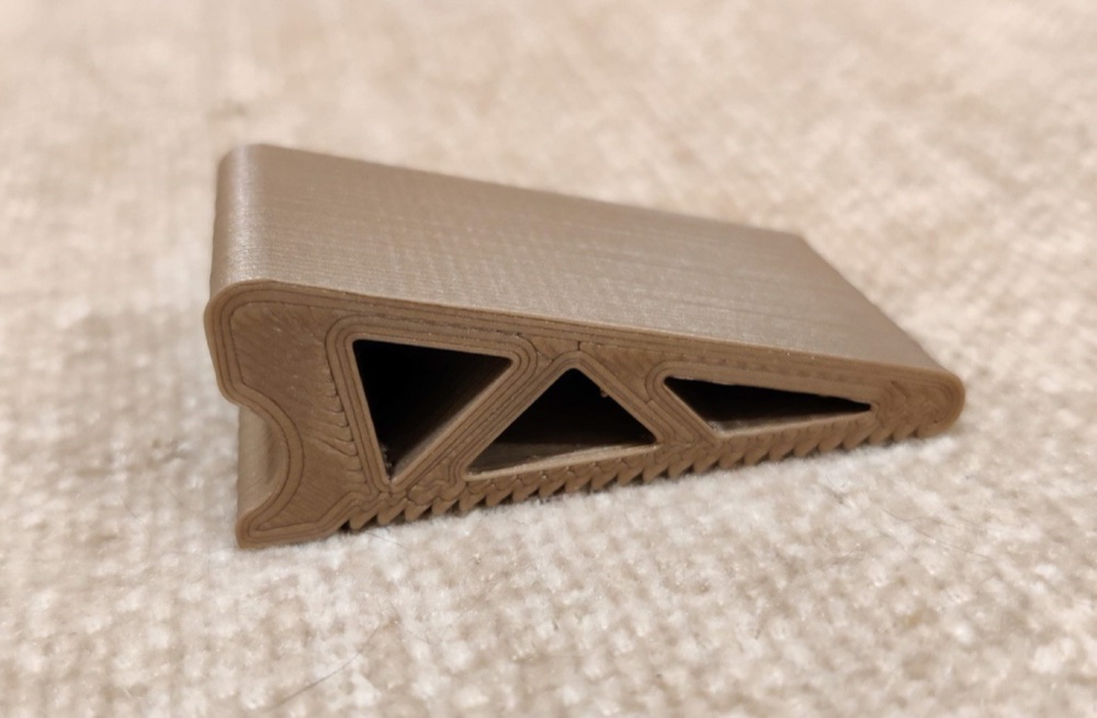 Halı İçin Küçük Kama Tipi Kapı Stoperi (55 mm)