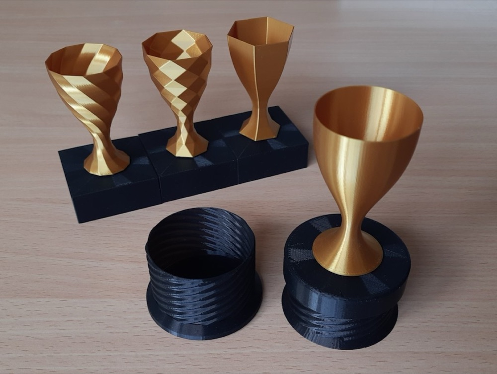 Minimalist Ödül Kupası (4 Kupa Modeli, Gizli Bölmeli Yuvarlak Taban) görsel 3