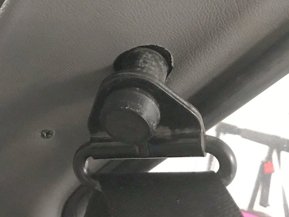 Ford Fiesta MK2 Koltuk Kemeri Cıvata Kapağı