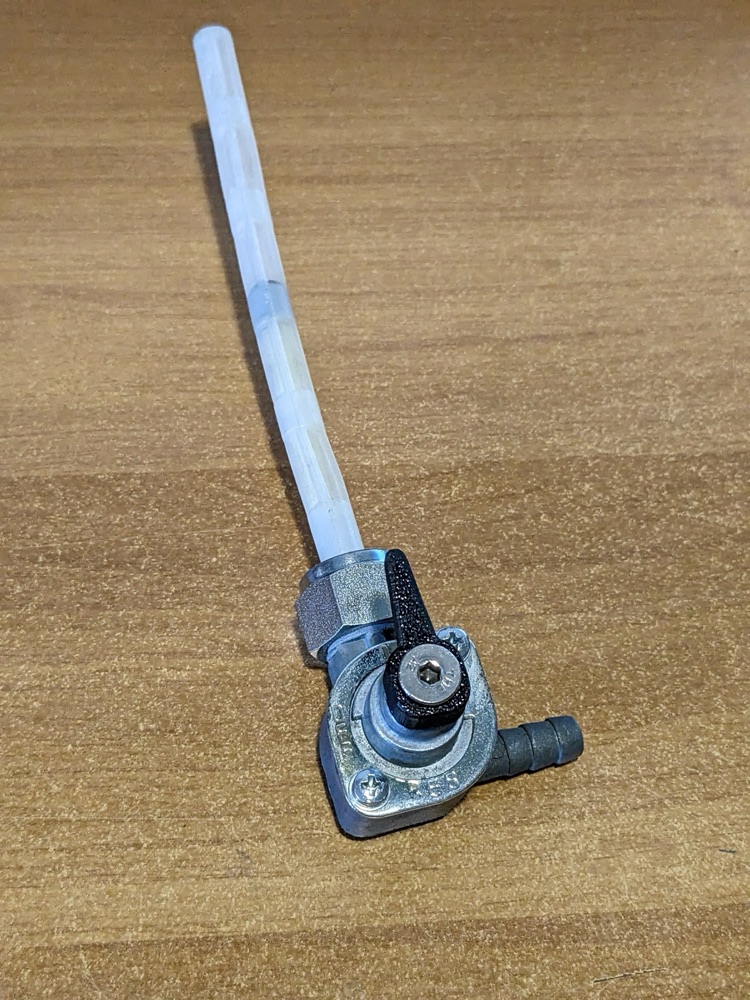 Honda NSR125 Yakıt Musluğu Kolu (M16x1.5) görsel 2