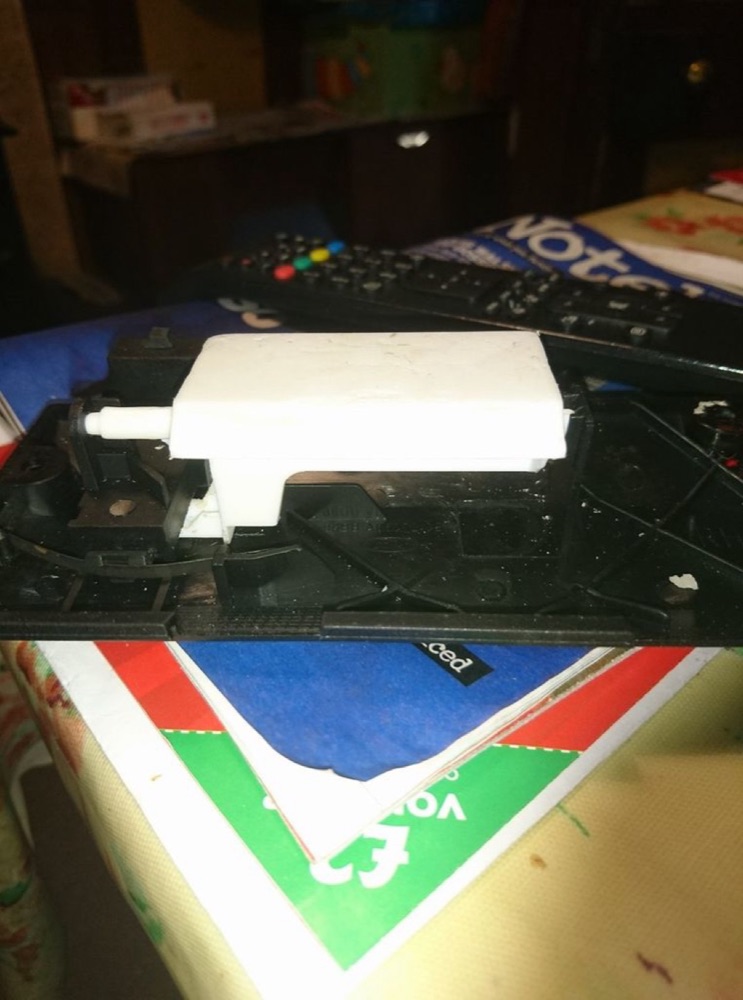 Ford Mondeo torpido kolu