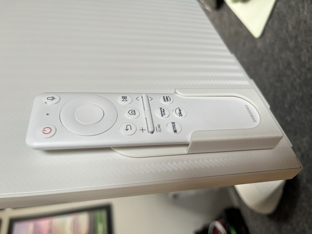 Samsung M8 Monitör Kumanda Tutucusu