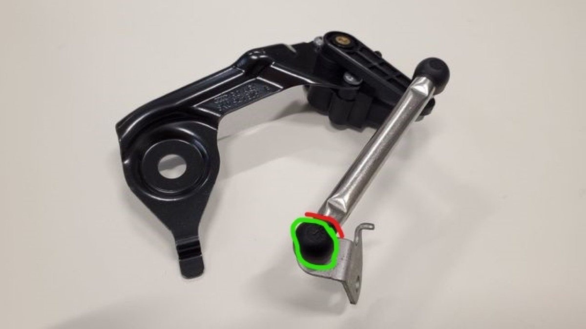 Audi Arka Seviye Sensörü Adaptörü (8K0941309F1) görsel 2
