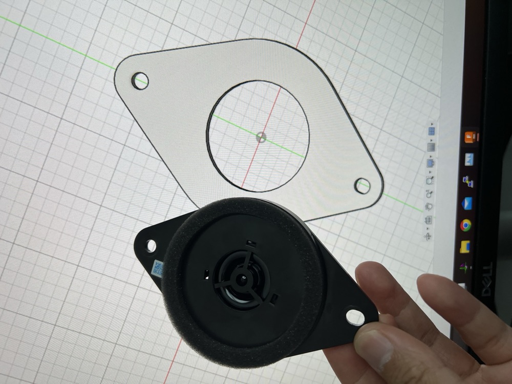 Subaru Outback Torpido Köşe Tweeter Braketi (2021+)