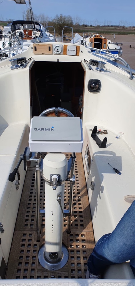Yelkenli Dumen Konsolu Icin GPS Montaj Podu (GPSMAP 9X2XS) görsel 2