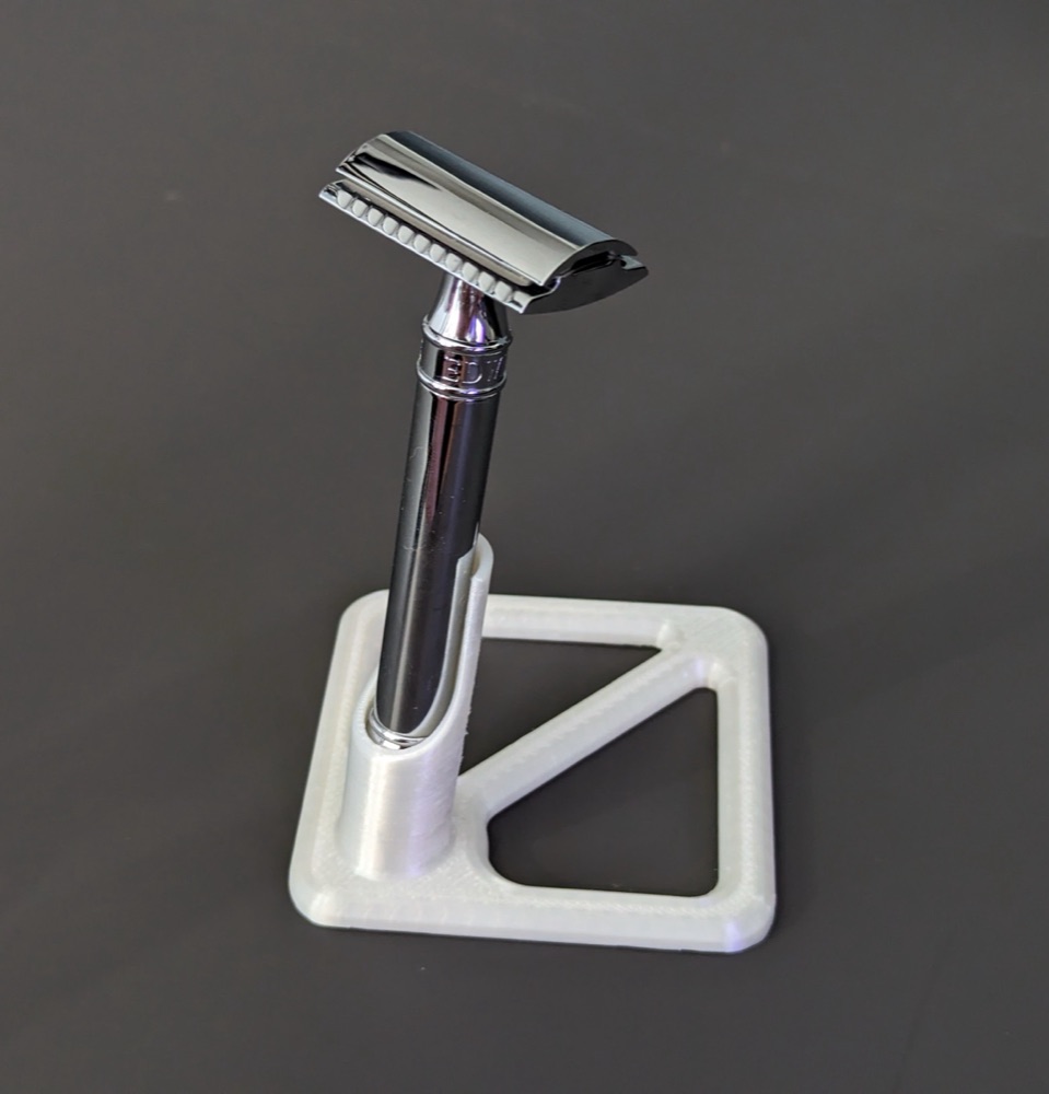 Üçgen Cepli Tabanlı Klasik Tıraş Makinesi Standı (15 mm Sap)
