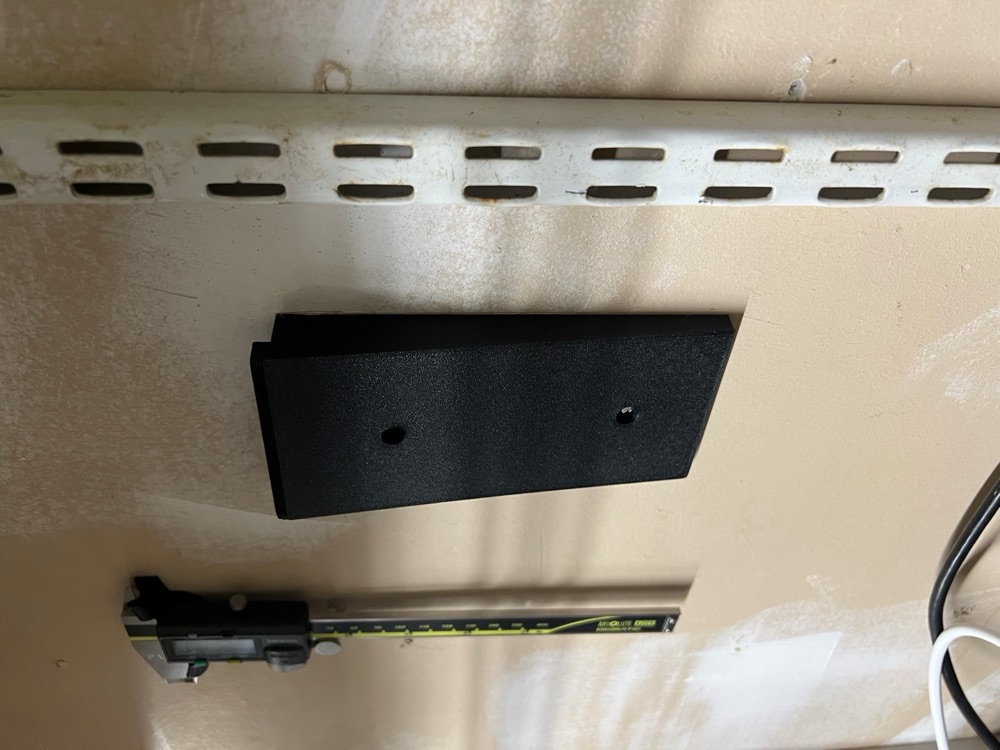 Ryobi Radyo Duvar Askısı görsel 2