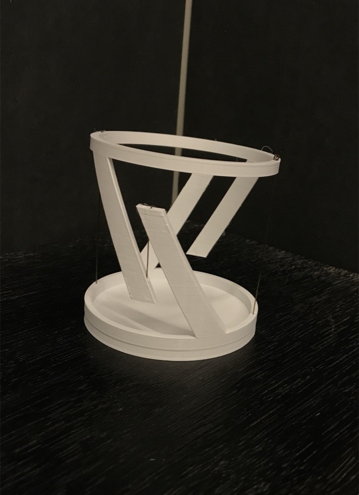 İmkânsız Kalemlik (İki Parçalı Geometrik Form) görsel 2