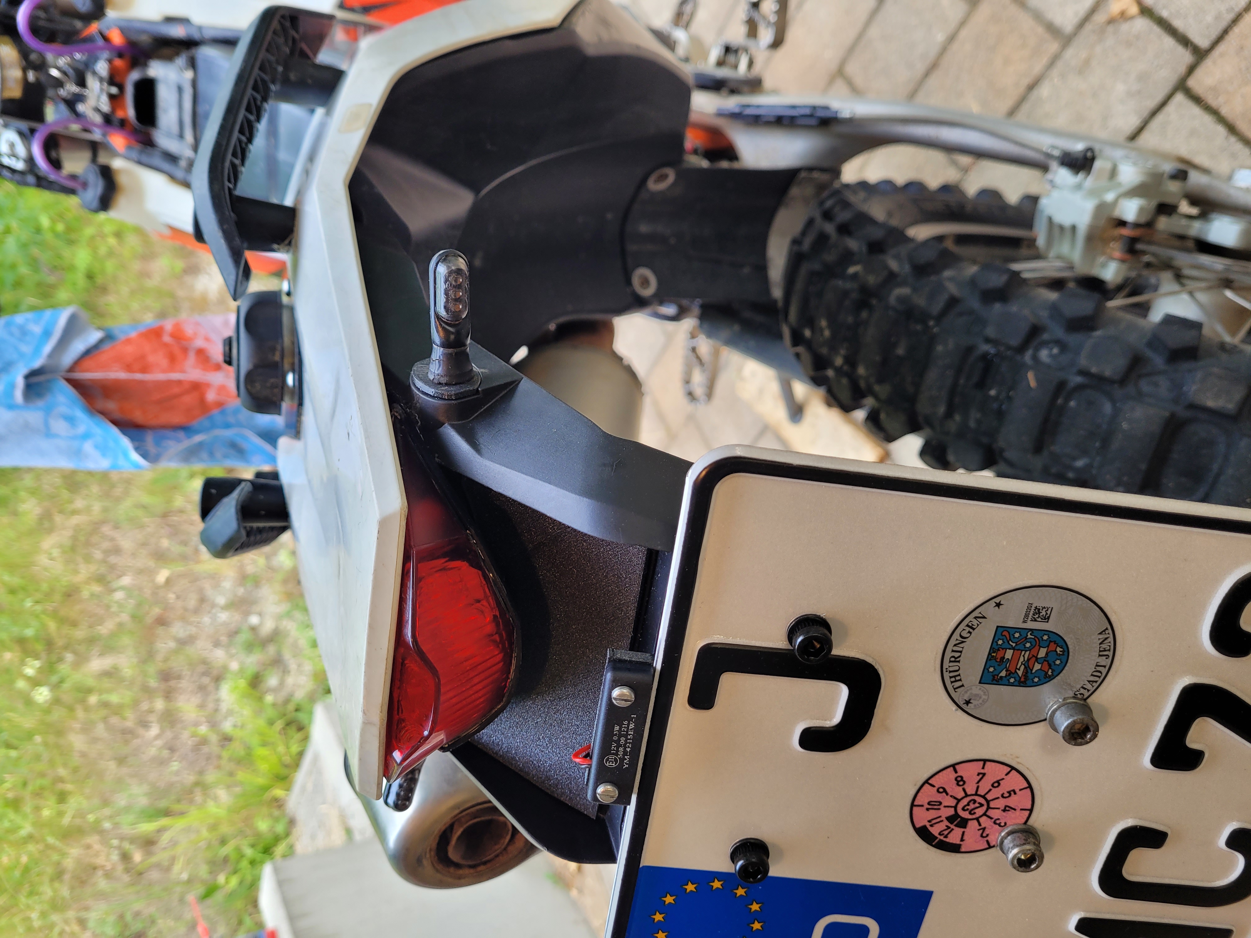 KTM 690 (ABD Çamurluk) Sinyal ve Plaka Adaptörü görsel 4