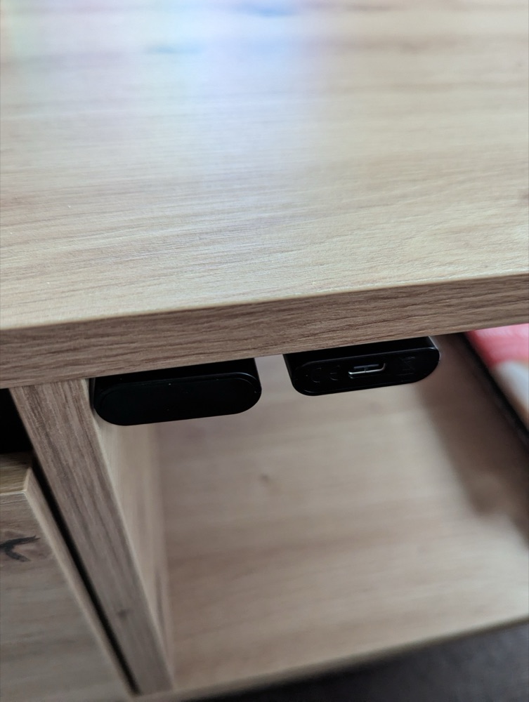 Samsung Masa Altı Kumanda Tutucusu görsel 2