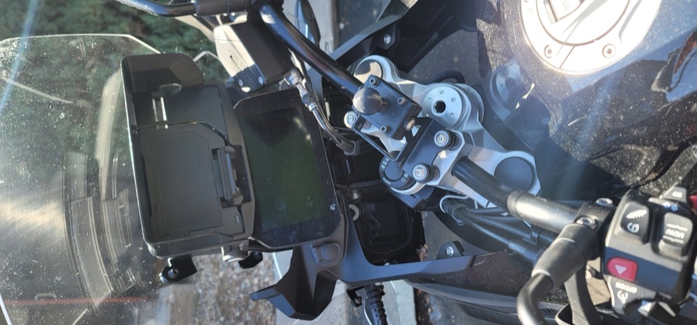 Navigasyon Yuvası RAM Top Montajı (BMW Motosiklet Uyumlu)