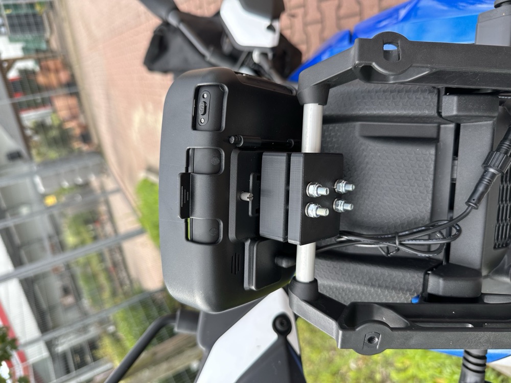 Aprilia Tuareg 660 CarPlay GPS Bar Tutucu görsel 3