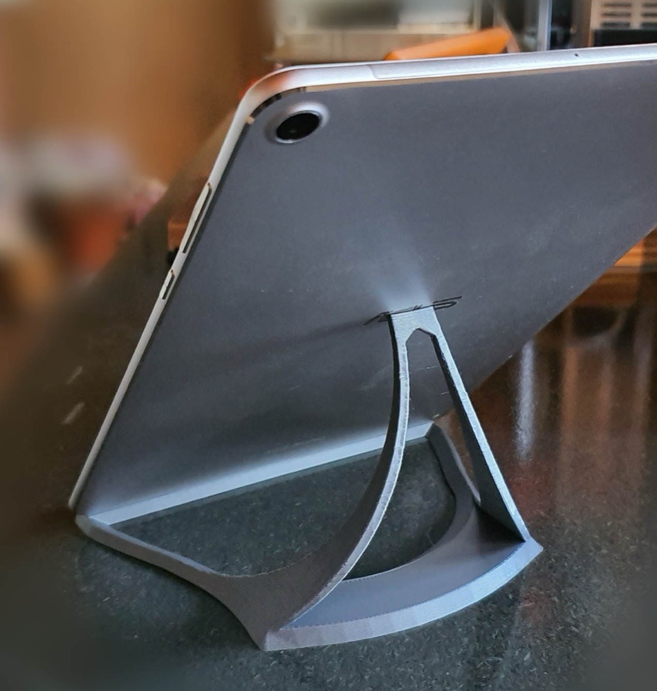 İnce Kavisli Tablet Standı