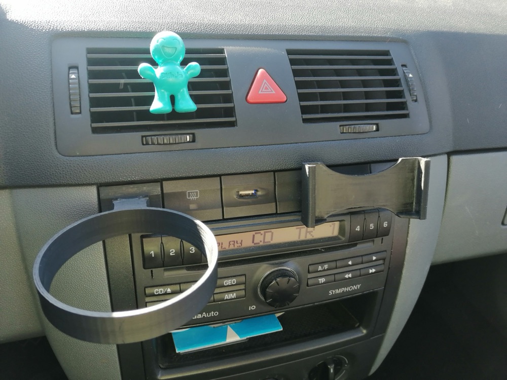 Skoda Fabia I Bardak ve Telefon Tutucu
