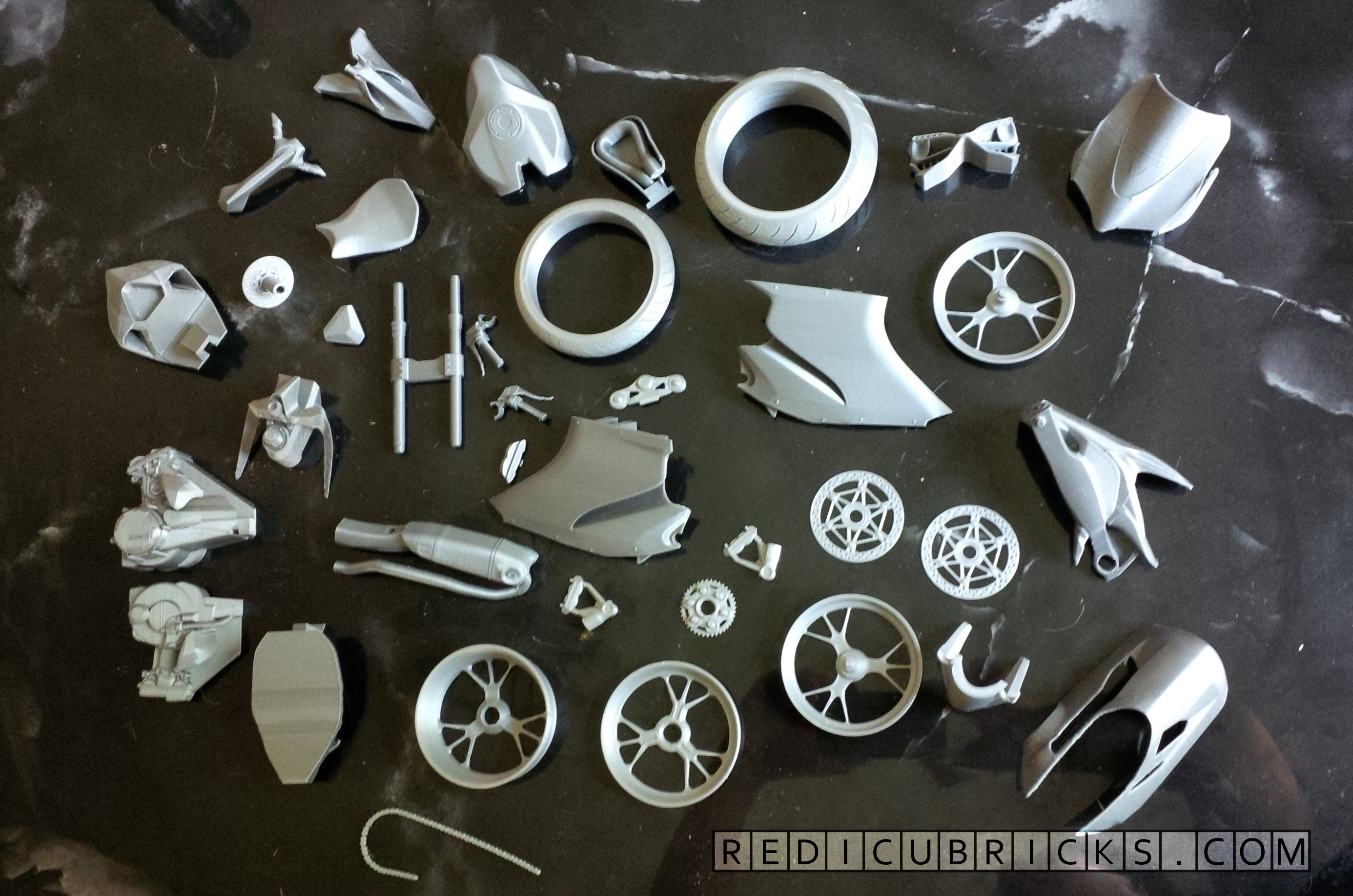 Ducati 1199 Motosiklet Silüet Rozeti