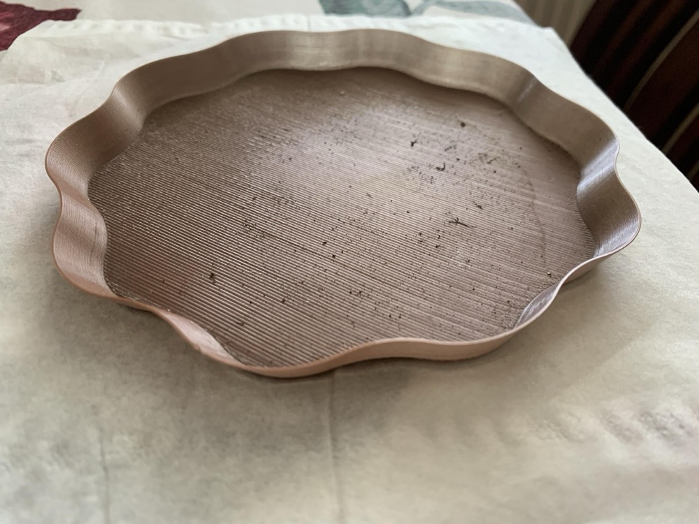 Dalgalı Kenarlı Sade Saksı Tabağı (15 cm'ye Kadar Saksılar İçin) görsel 2