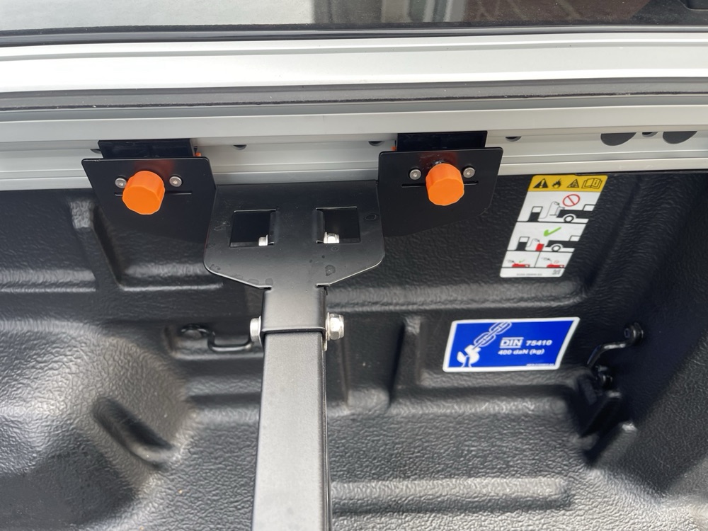 Ford Ranger Kasa Bölücü Sabitleme Klipsi görsel 2