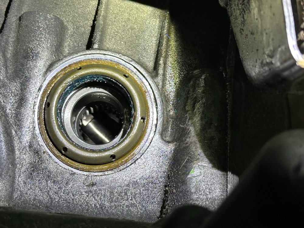 Ford Focus Çıkış Mili Keçesi Takma Aparatı