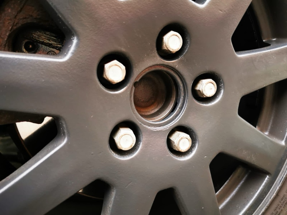 Ford Mondeo Mk3 jant göbek kapağı görsel 3