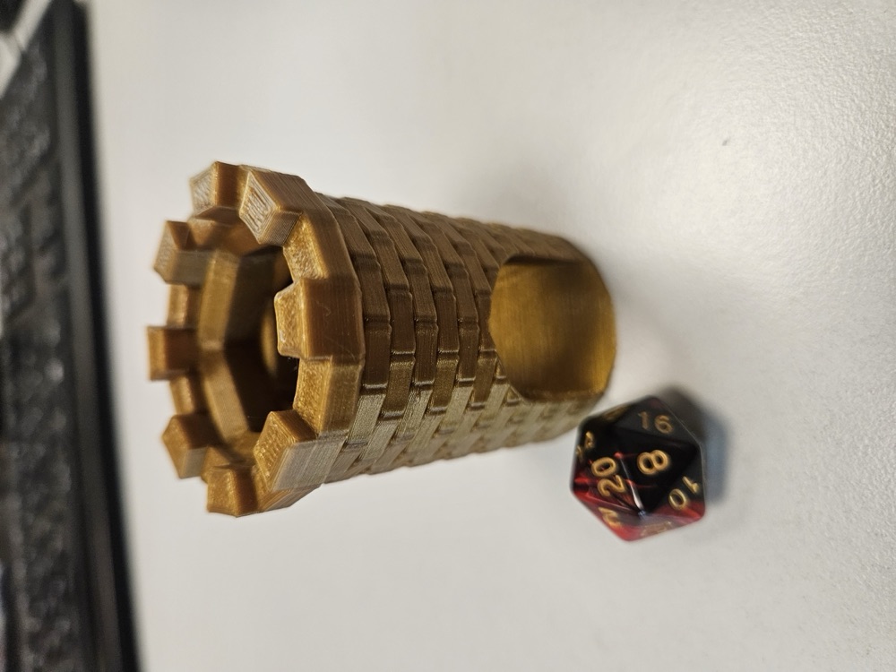 Minik Kale Zar Kulesi (66 mm Yüksekliğinde, Tuğla Desenli, Burçlu)