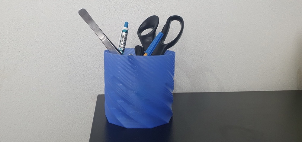 Spiral Girintili Kalemlik (Küçük Saksı Olarak da Kullanılır)