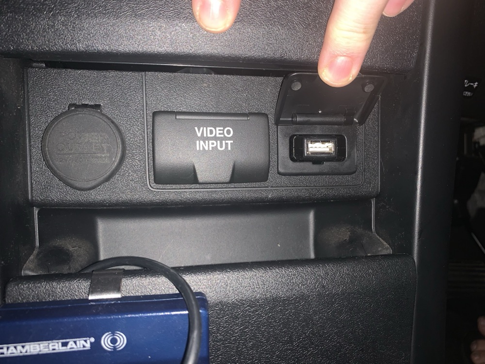 Honda Stepwgn USB Port Adaptörü (2008) görsel 2