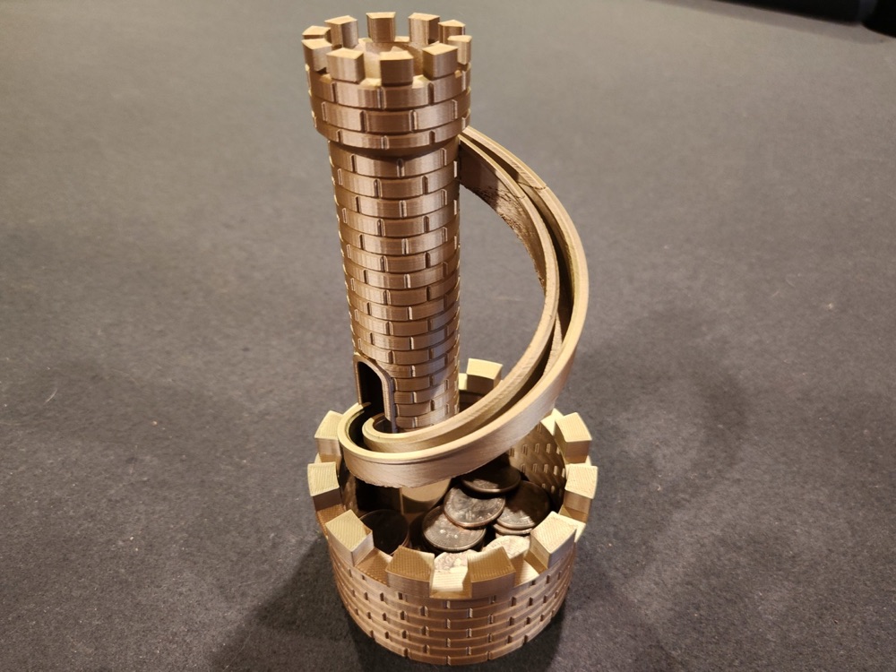 Kale Kuleli Spiral Kaydıraklı Bozuk Para Kumbarası (Çıkarılabilir Kapaklı)
