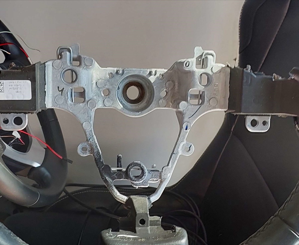 Logitech G29 – Suzuki Direksiyon Simidi Adaptörü görsel 2