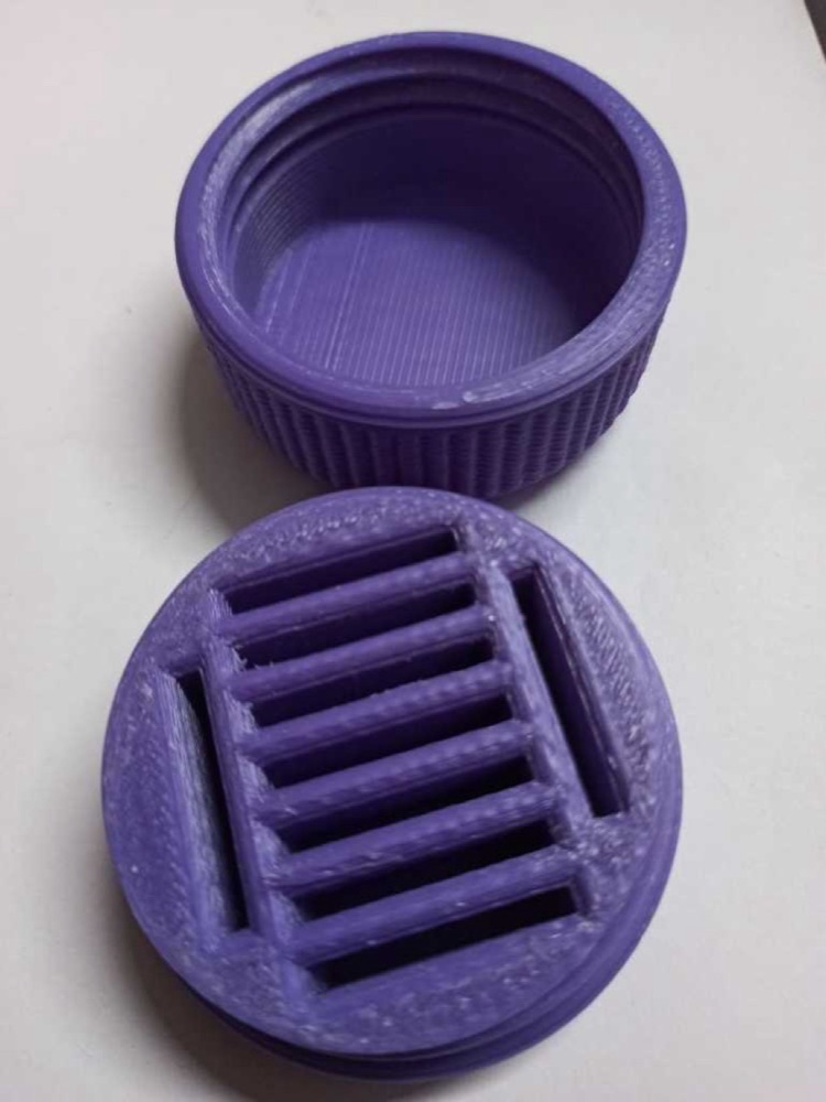 Vidalı Kapaklı Yuvarlak SD Kart Kutusu (9 SD Kart Kapasiteli)