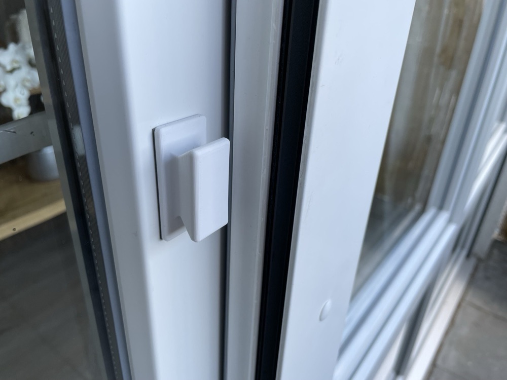 Alçak Profilli Balkon Kapısı Kolu (Yapıştırmalı, 50 × 25 mm)