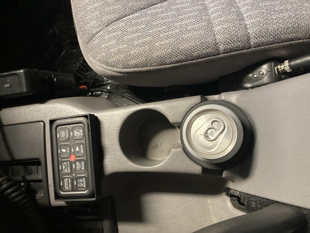 Jeep Cherokee XJ Bardaklık Ek Parçası görsel 2