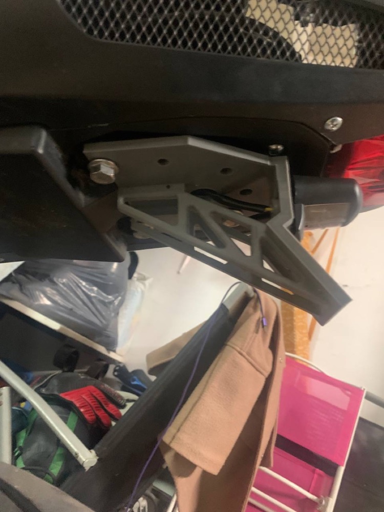 Benelli BN 125 Plaka Tutucu Bağlantı Braketi