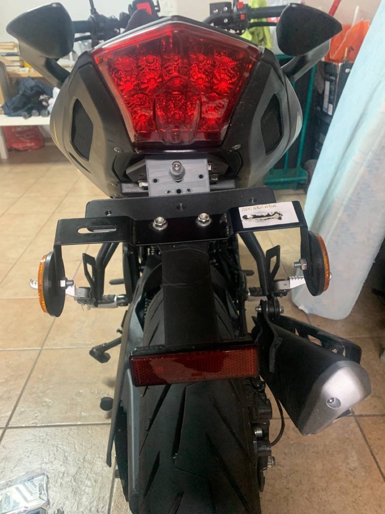 Benelli BN 125 Plaka Tutucu Bağlantı Braketi görsel 3