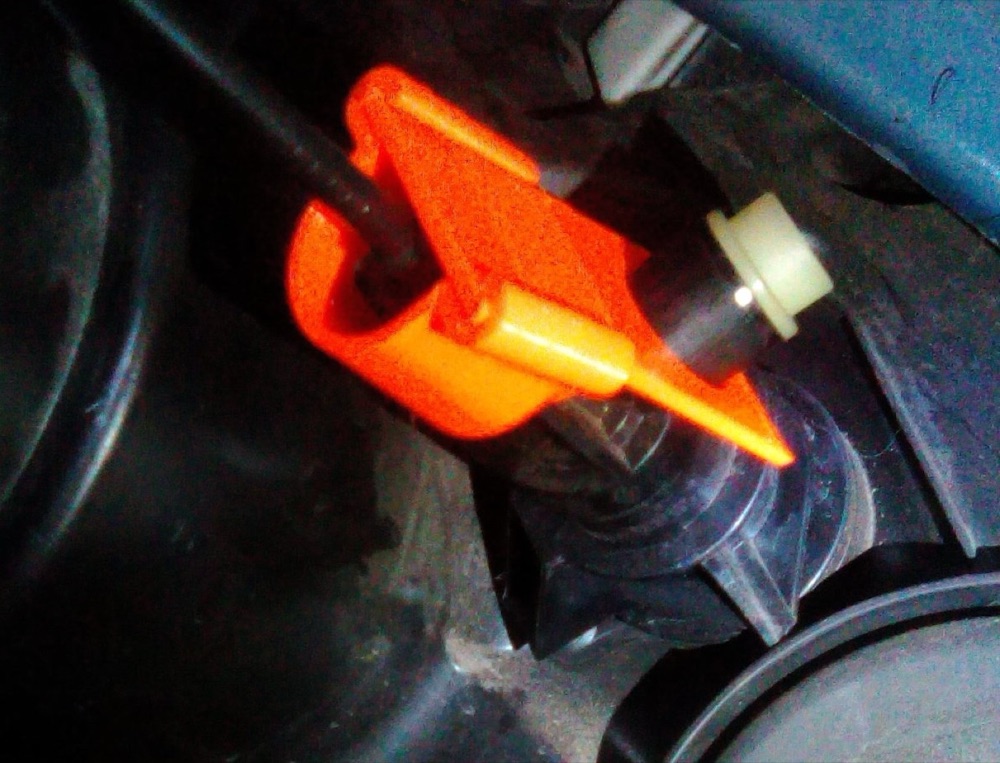 Dacia Duster far yükseklik ayar teli koruma klipsi