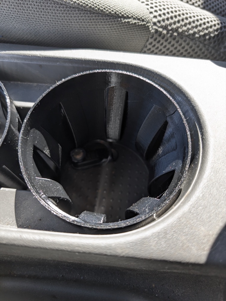 Nissan Frontier / Xterra Bardaklık Daraltma Adaptörü